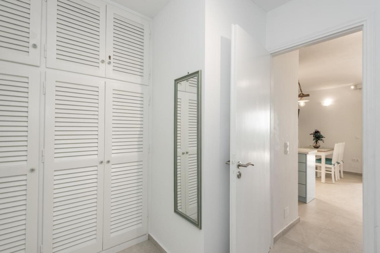 Waves Apartments Melody Glyfada Luaran gambar