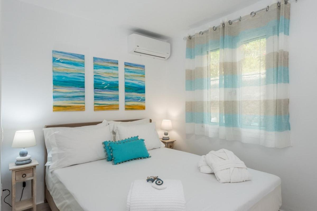 Waves Apartments Melody Glyfada Luaran gambar