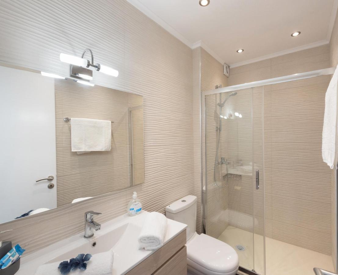 Waves Apartments Melody Glyfada Luaran gambar