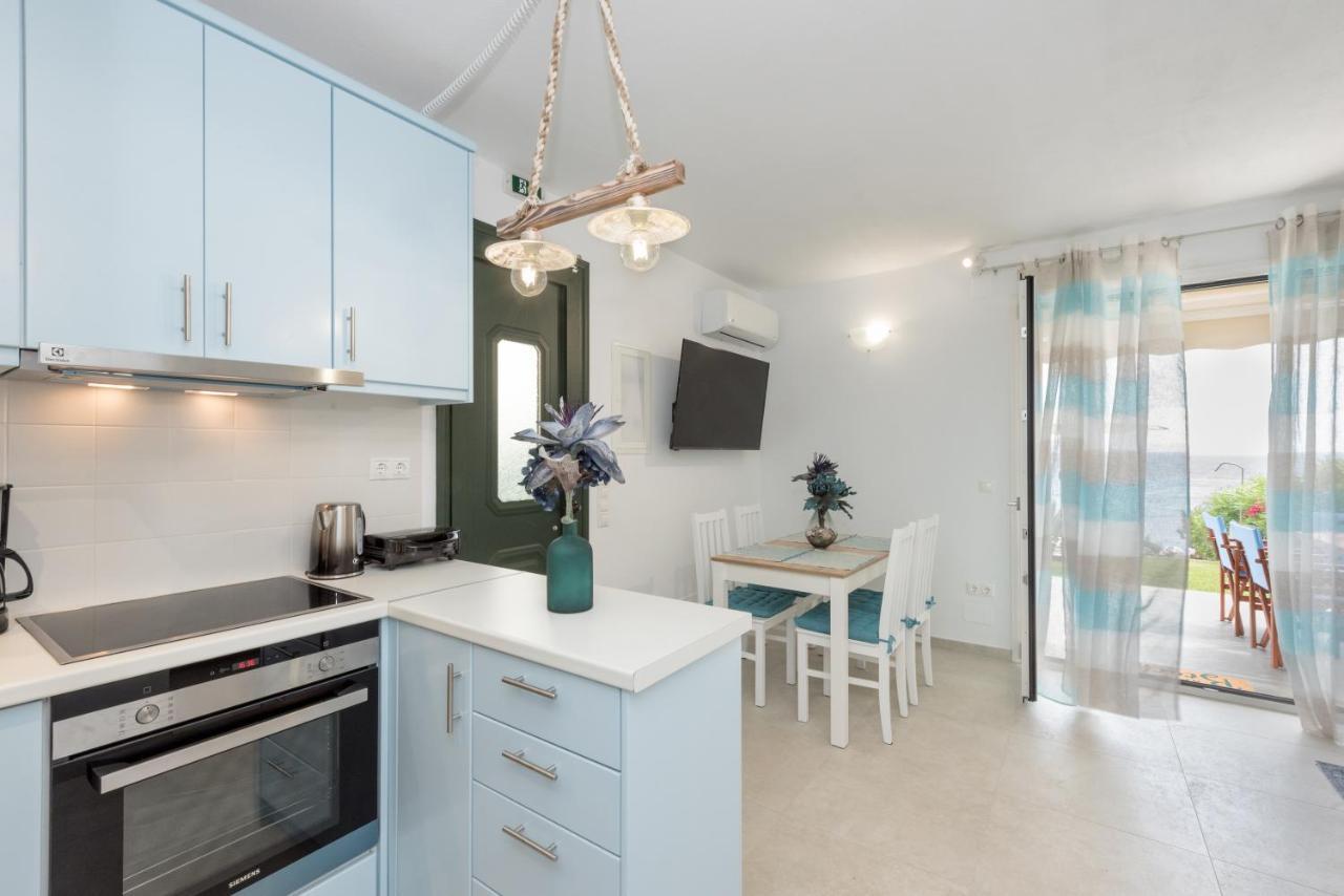 Waves Apartments Melody Glyfada Luaran gambar