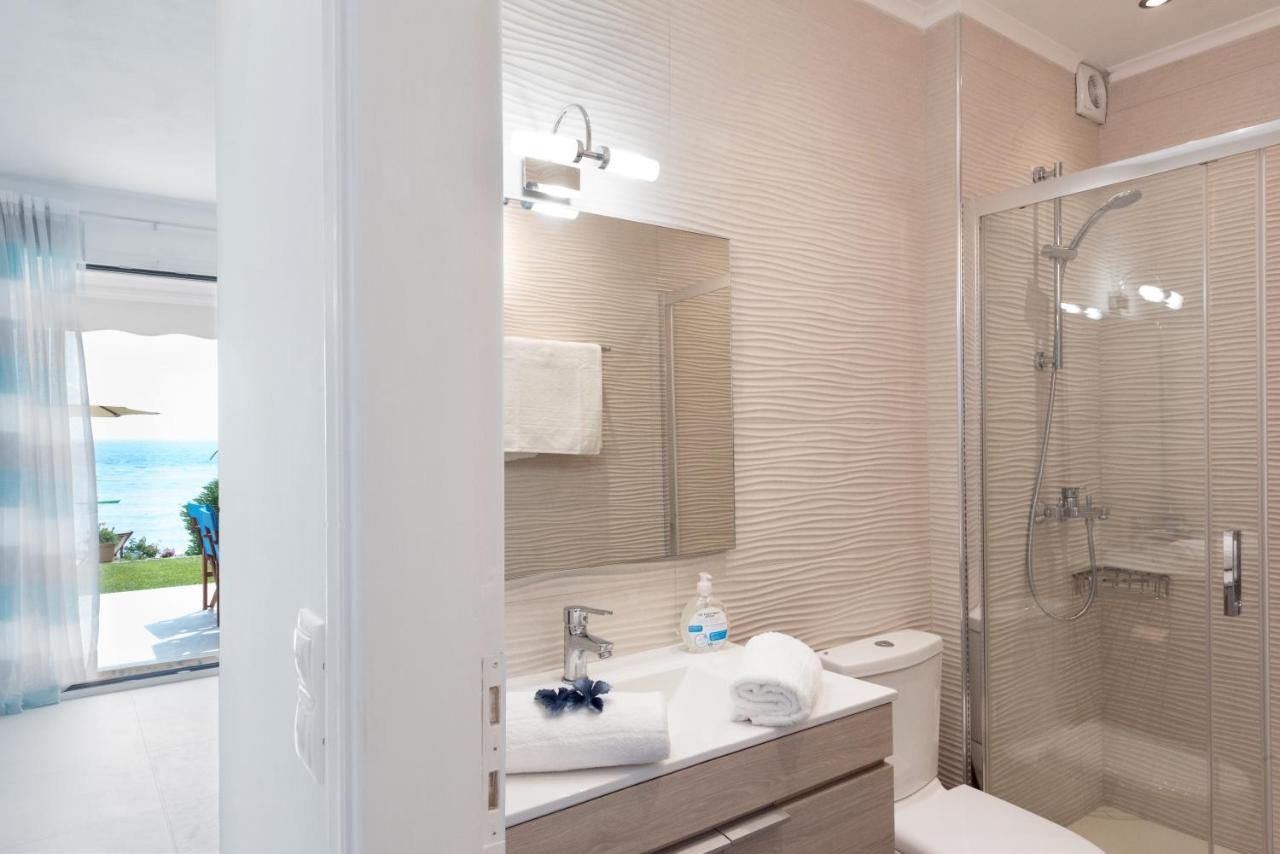 Waves Apartments Melody Glyfada Luaran gambar