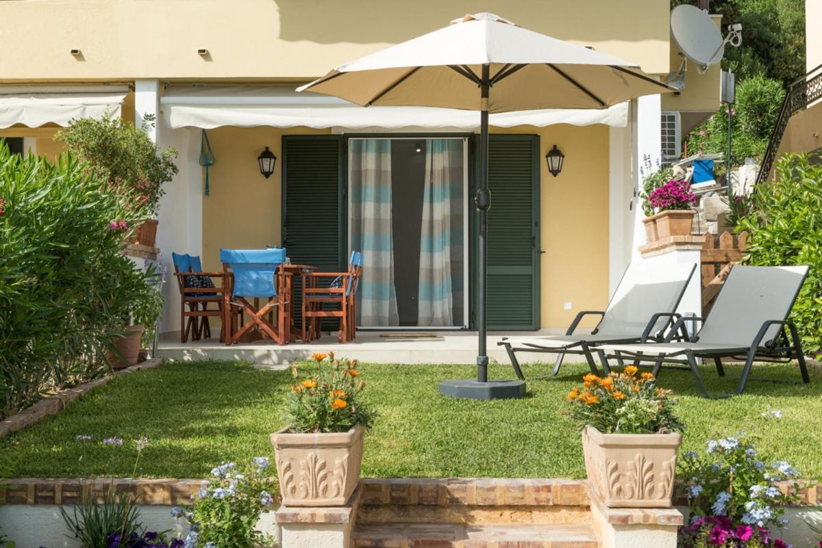 Waves Apartments Melody Glyfada Luaran gambar