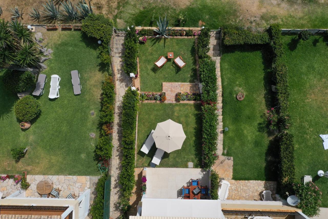 Waves Apartments Melody Glyfada Luaran gambar