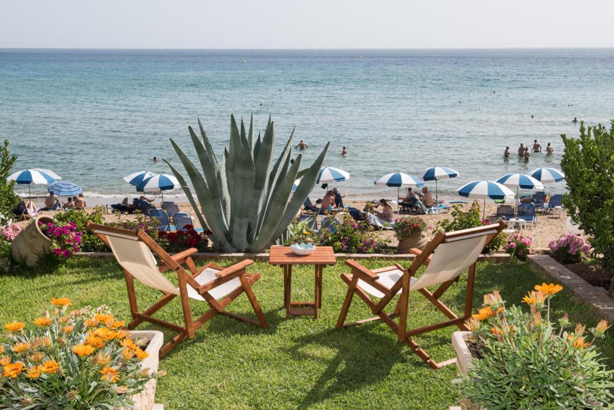 Waves Apartments Melody Glyfada Luaran gambar