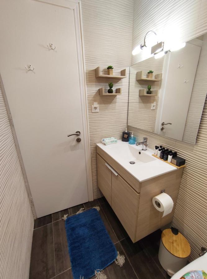 Waves Apartments Melody Glyfada Luaran gambar